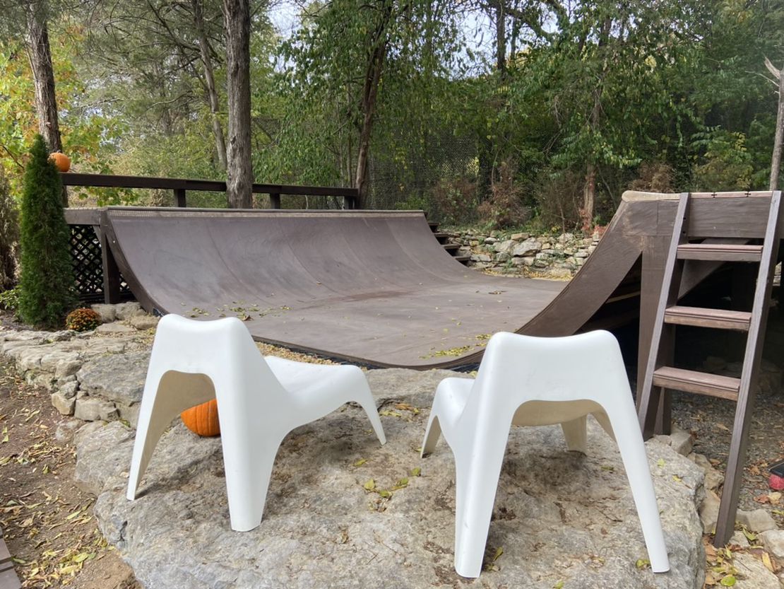 Skateboard Mini Ramp