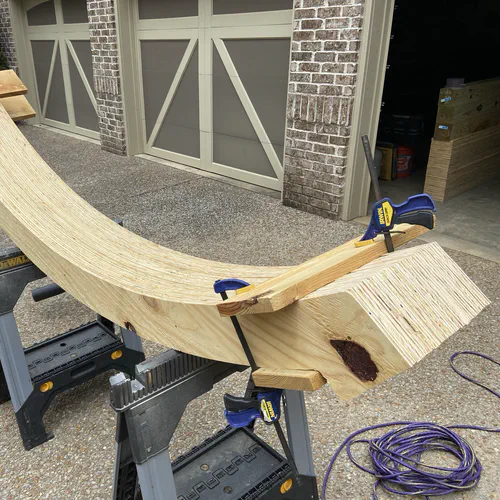 Skateboard Mini Ramp