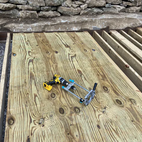 Skateboard Mini Ramp
