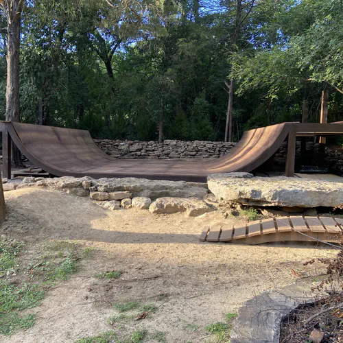Skateboard Mini Ramp
