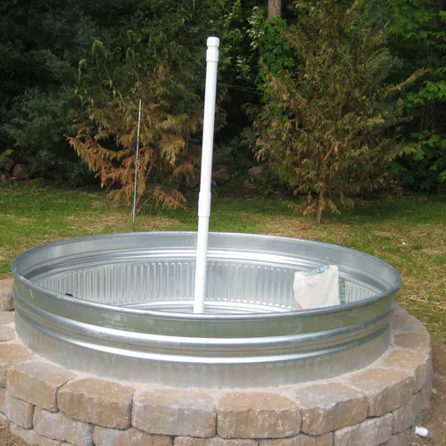 Wicking Worm Gardens