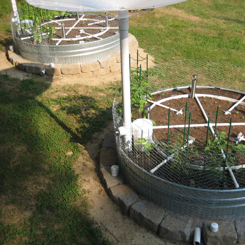 Wicking Worm Gardens